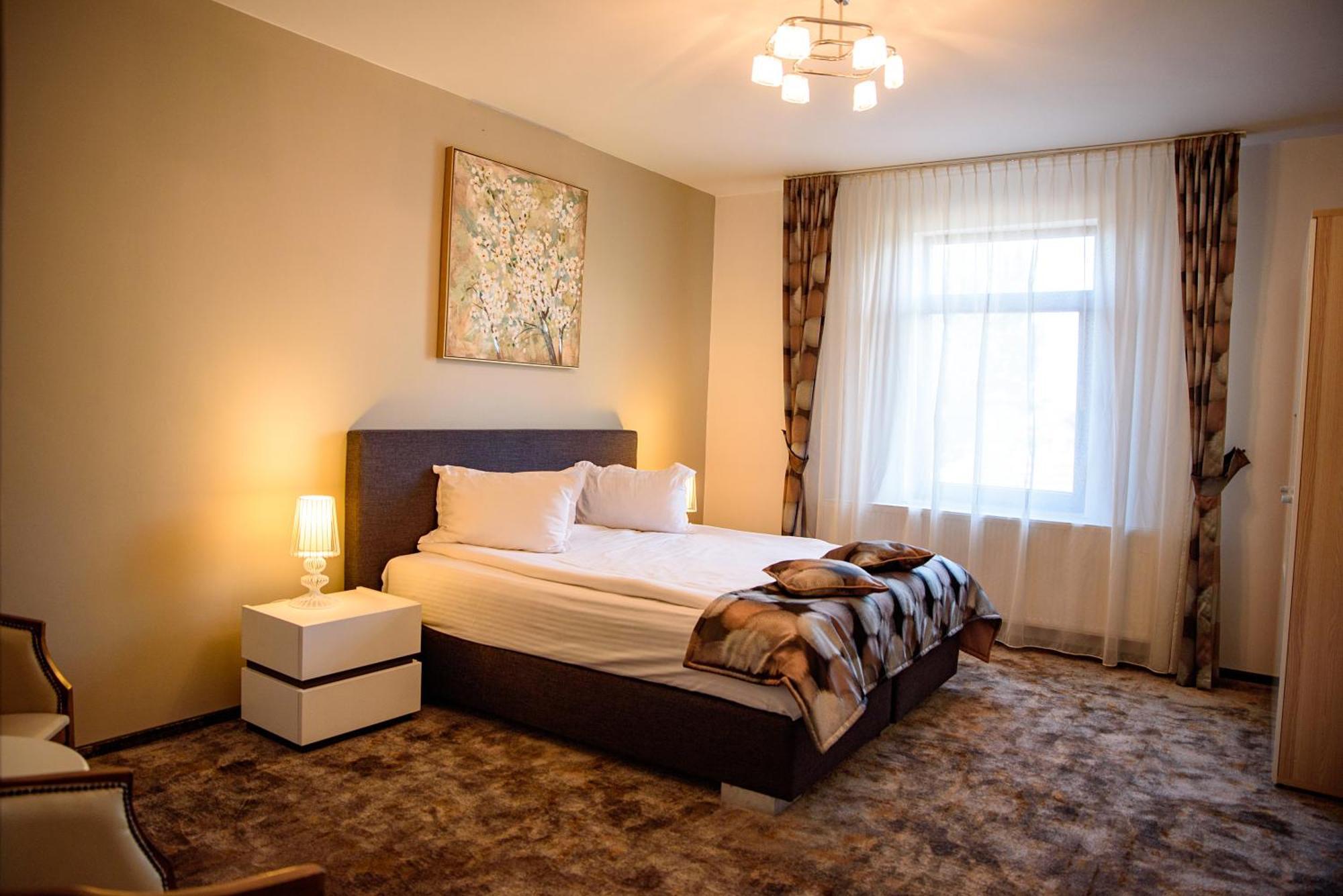 Hotel Stefani Sibiu Exteriör bild