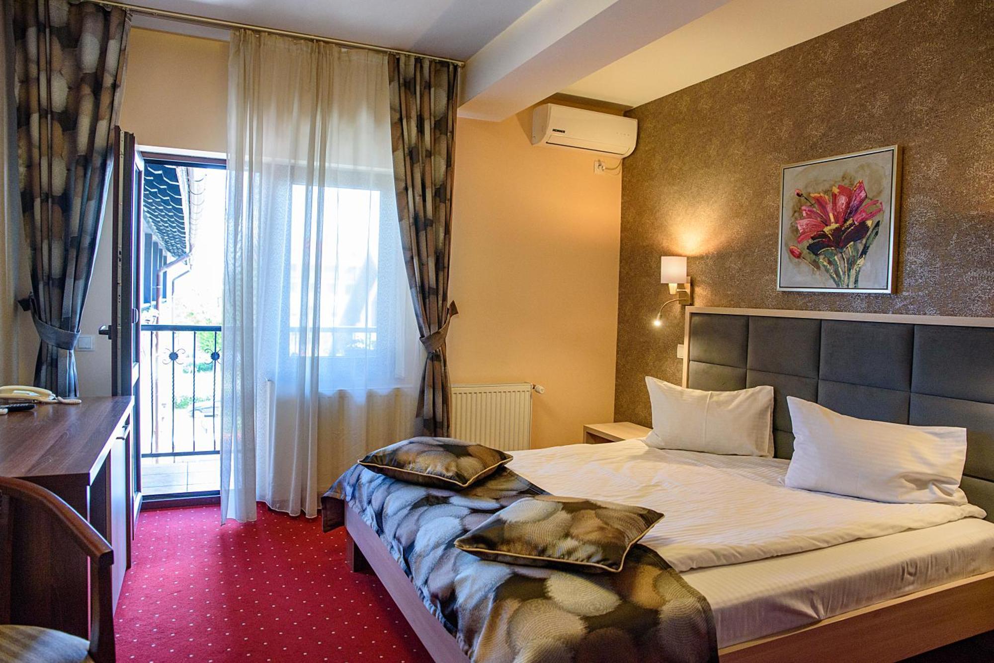 Hotel Stefani Sibiu Exteriör bild