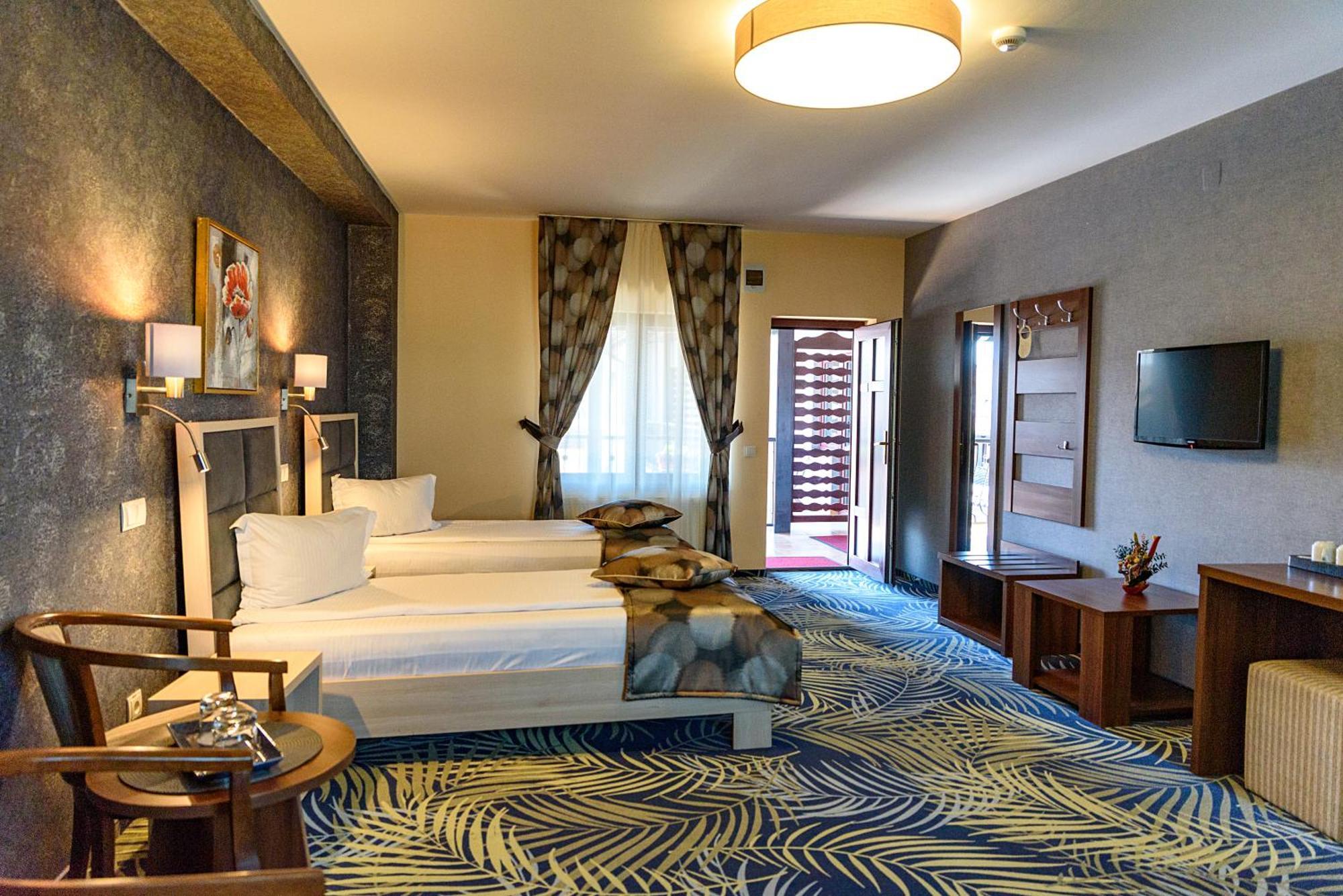Hotel Stefani Sibiu Exteriör bild