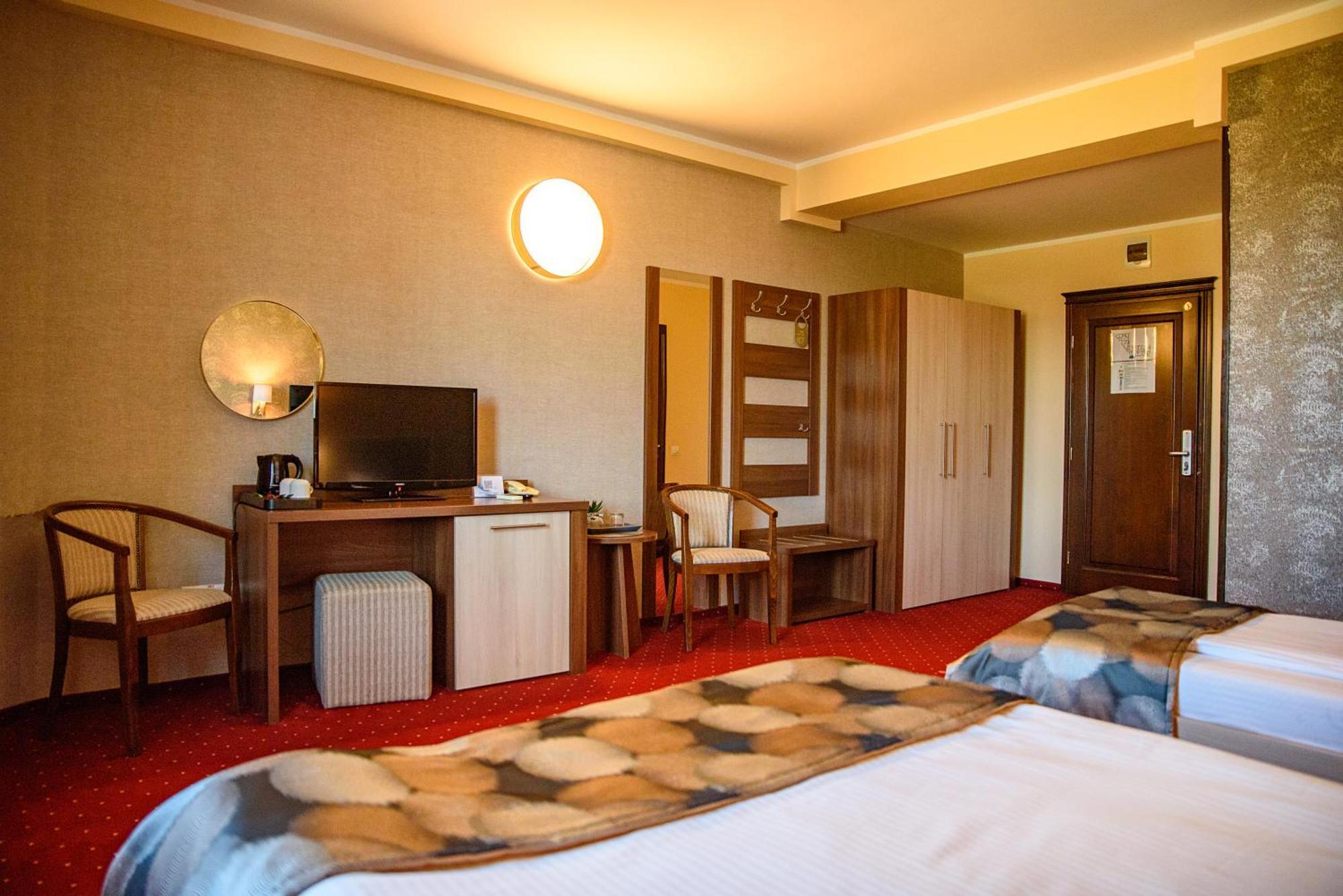 Hotel Stefani Sibiu Exteriör bild