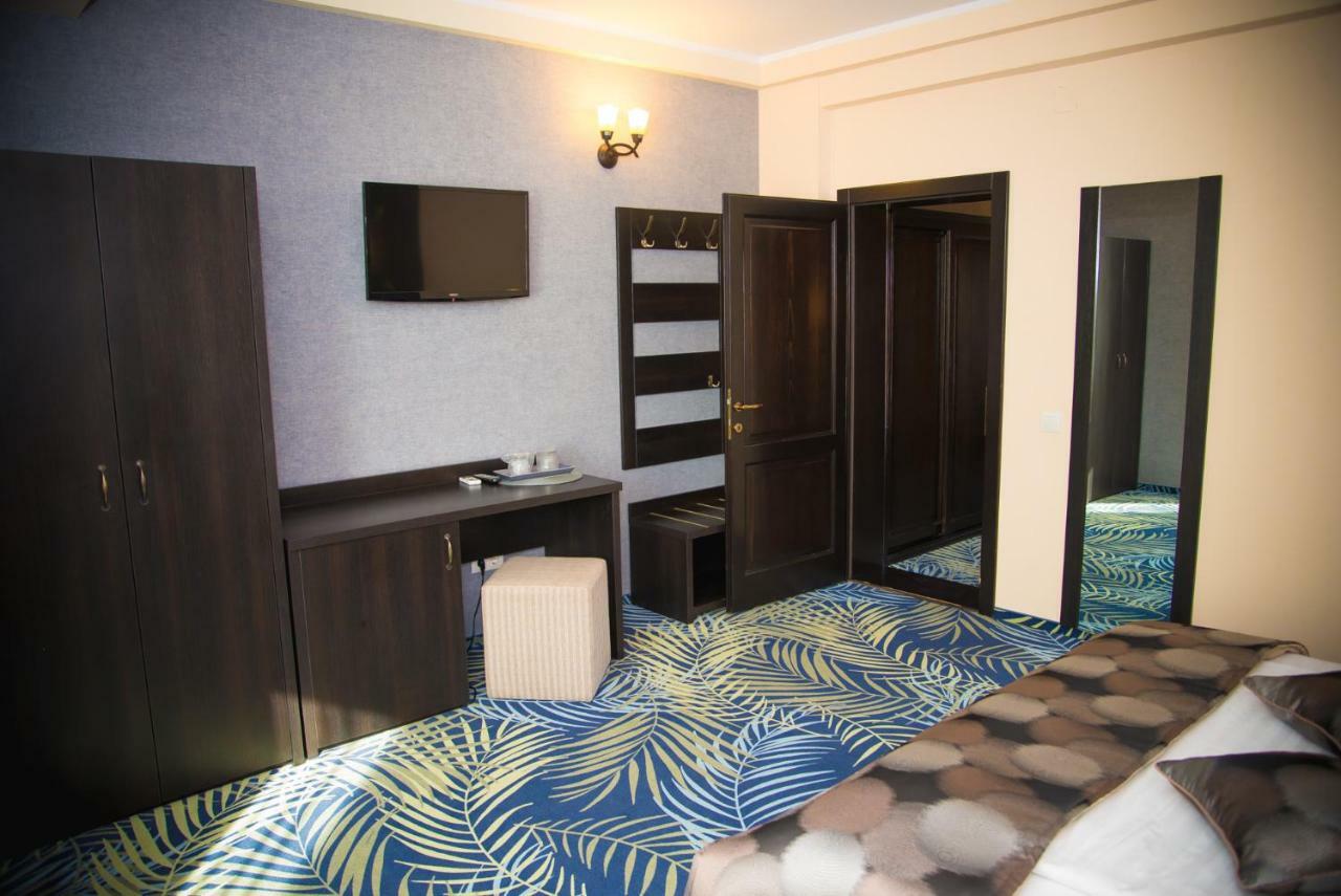 Hotel Stefani Sibiu Exteriör bild