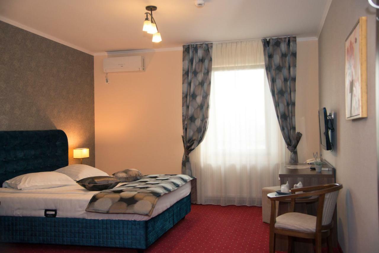 Hotel Stefani Sibiu Exteriör bild
